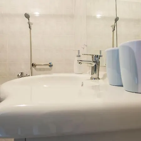 Jully * 珀德垂那